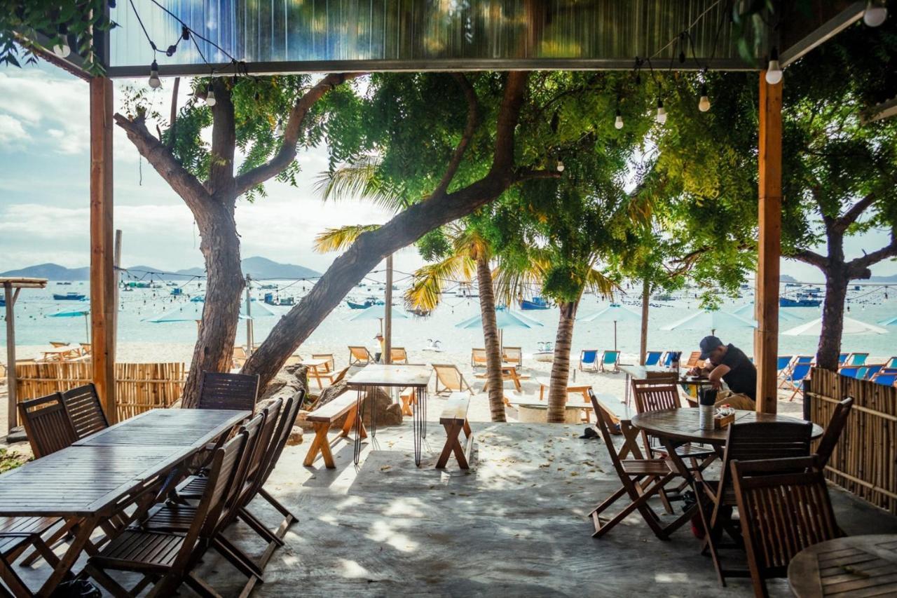 Villa Dao Hoa Vang Cam Ranh - Venuestay Eksteriør bilde